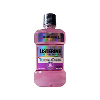 Listerine Total Care Clean Mint Στοματικό Διάλυμα 250 ml